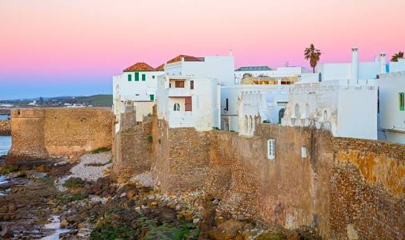 Asilah Day Trip from Tangier - medina and Atlantic coast